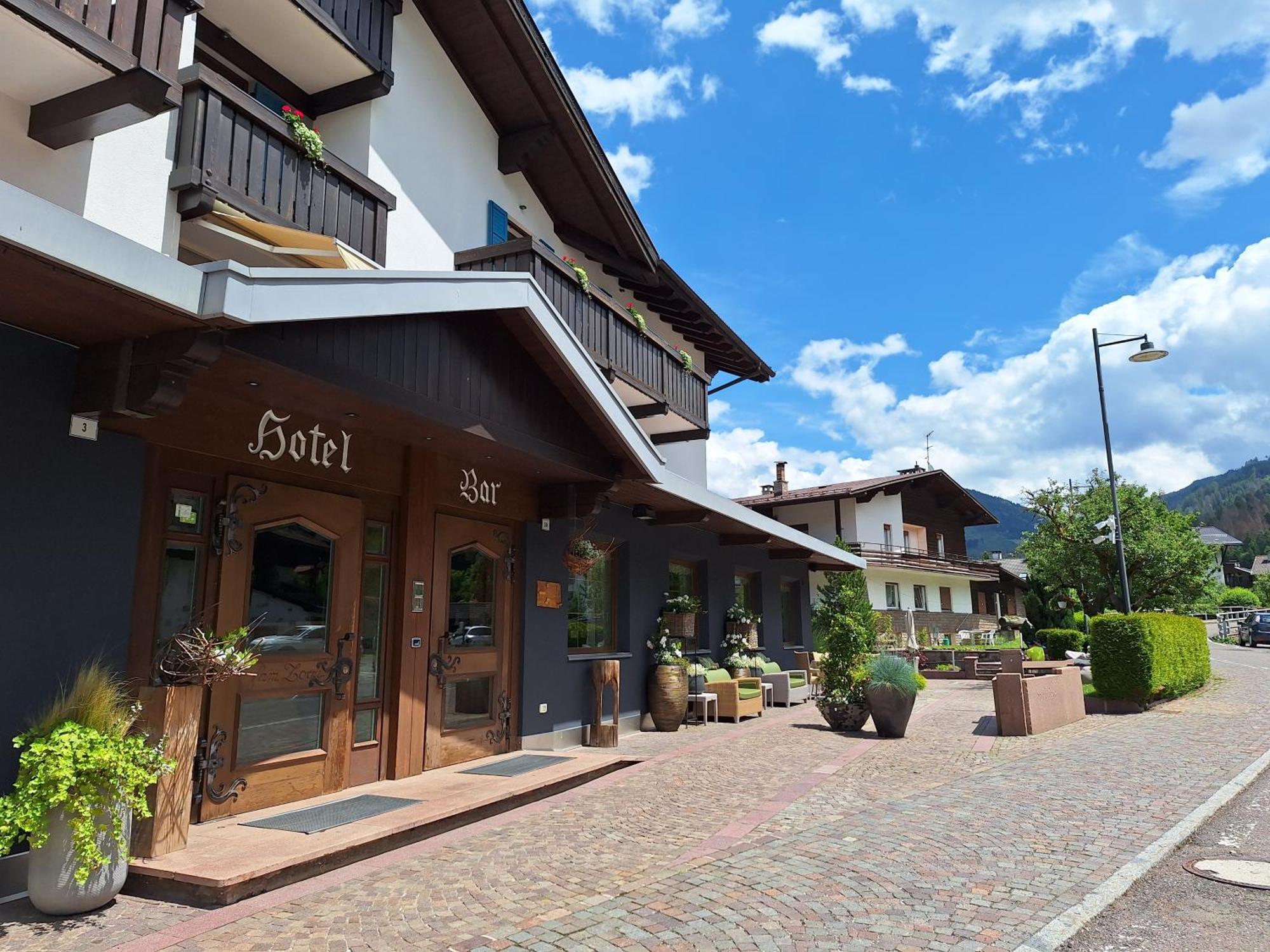 Hotel Nele Ziano di Fiemme Exterior foto